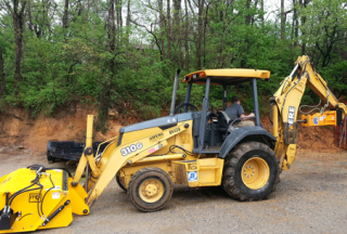 T&H60 Hydraulic Breaker and Broom Combo for John Deere 310G Backhoe 